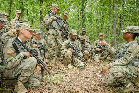 psd school army|protective service operations training program.